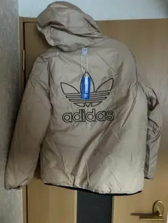 タグ付き！adidas リバーシブルジャケット
