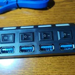 【超美品☆】スイッチON/OFF機能USBハブ＠ポート4つ！
