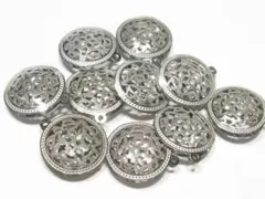 ステンレス製　透かし　チャーム　パーツ　１０個セット！