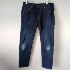 ユニクロ　ダークブルー ストレートデニム