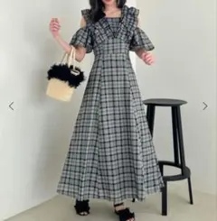 マジェスティックレゴン　バックレースアップフリルワンピース　ブラック柄　チェックのサムネイル