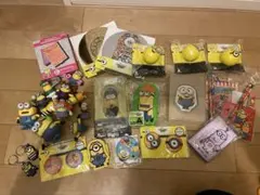 ミニオンキャラクターグッズセット　30個