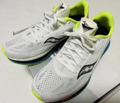【新品・未使用】Saucony エンドルフィンPRO 23.5cm