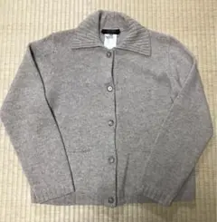 MaxMara WEEKEND ベージュ ボタン付きカーディガン