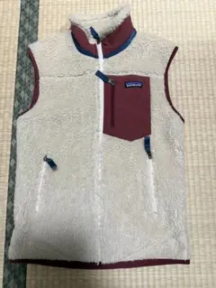 Patagonia フリース レトロxベスト XS クリーム/バーガンディ