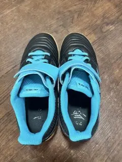 adidas プレデター　サラ J ベルクロ