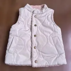 子供　ベビー　リバーシブルダウンベスト 100cm カーキ　ベージュボアベスト