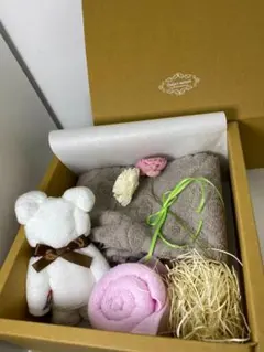 ソープフラワー 花束 ぬいぐるみ ギフトボックス入り | Mercari