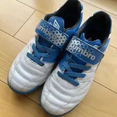 Umbro サッカーシューズ ホワイト/ブルー20センチ
