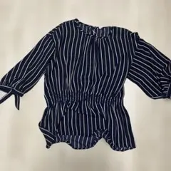 大きいサイズ 4L ネイビーとホワイトのストライプ五分袖ブラウス