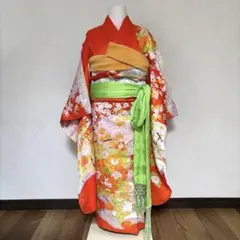 今お得な卒業式に最適な袴セット 赤(深紅)地金彩桜柄小振袖二尺袖と黒 