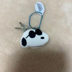 SNOOPY マスコット南京錠キーチェーン　ジョー•クール