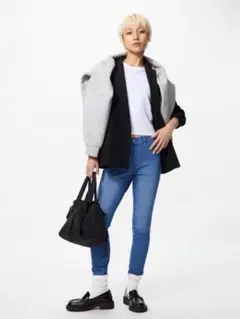 UNIQLO スリムフィットデニムパンツ M