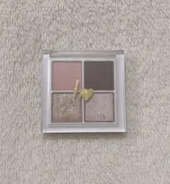 b idol THE アイパレR 04強がりのピンクグレージュ