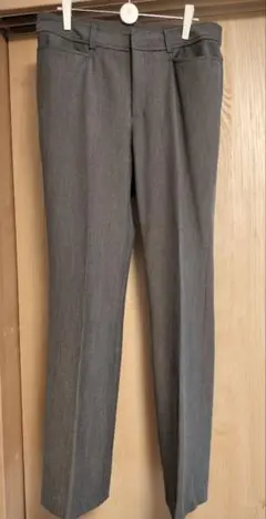 グレー スラックス フロントポケット付き