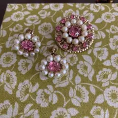 Item thumbnail for item 445f6a4e-5012-41d2-b81e-e3f62f90392f