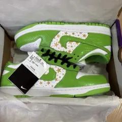 Nike Dunk Gold Stars White/Mean Green