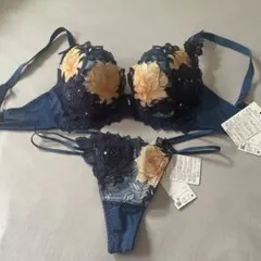 Item thumbnail for item a57a08a1-85c8-4a45-8e79-616c2eb4c3eb