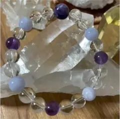 高品質、希少。加工なし。天然石チャロアイト。10ミリ。アメジスト使用。