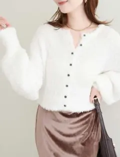 【新品/定価¥5500】natural couture　クロップドカーディガン