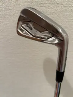 スリクソン 4番アイアン