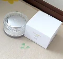 コスメデコルテ　デコルテAQ　ミリオリティ　フェイスパウダー　ルースパウダー