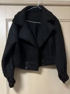 テーラードジャケット ショート丈