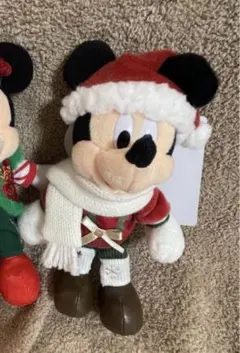 2025 ディズニー クリスマス ミッキー ぬいぐるみバッジ　新品タグ付き