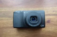 RICOH GR IIIx 美品 ショット数2264 防湿庫保管 元箱ありのサムネイル