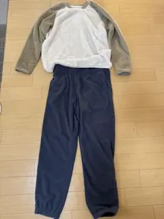 ユニクロ　ファーリーフリース L セットアップ