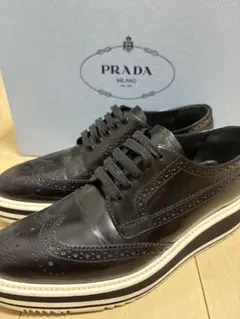 PRADA ブラック レースアップシューズ 厚底