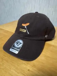 ファイターズ×シャウエッセン　キャップ　ベージュ Fighters x シャウエッセン パリッ‼ Stone Wash Cap Ivory