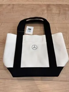 Mercedes-Benz ミニトートバッグ ホワイト ブラック【新品未使用品】のサムネイル
