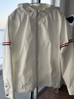 ブルゾン ホワイト