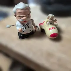 KFC ケンタッキー カーネル・サンダース キーホルダー 2個セット