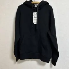 新品タグ付きZARAザラ　ブラック　パーカーMのサムネイル