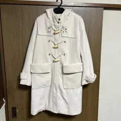 オフホワイト ロングダッフルコート フード付き