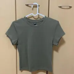 【美品】　UNIQLO ミニT