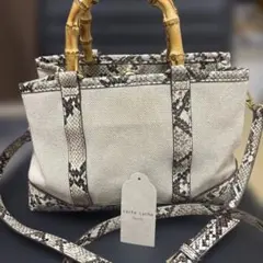 セール！ショルダーバック　　ヘビ柄のサムネイル