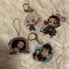 鬼滅の刃 アクリルキーホルダー 4個セット