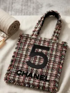 CHANEL シャネル　ツイードトート　クルーズコレクション　美品のサムネイル