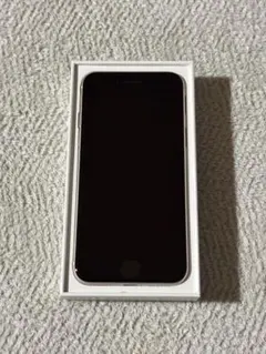 【中古】【美品】iPhone SE 第3世代 スターライト 64GB