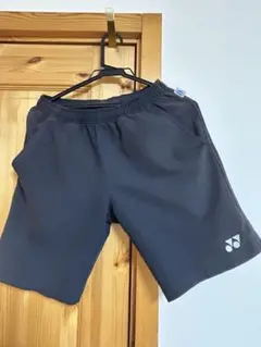 ヨネックス ハーフパンツ 黒　Sサイズ