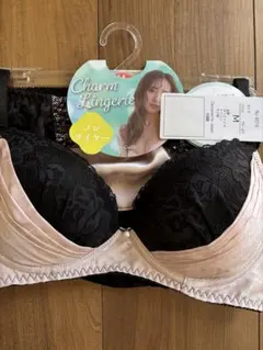 Pan Cute ノンワイヤーブラジャーショーツセット M