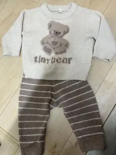 クマ柄　ベビーパジャマ　80