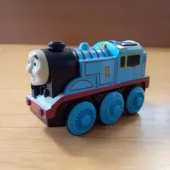 木製トーマス　トーマス　電動のサムネイル