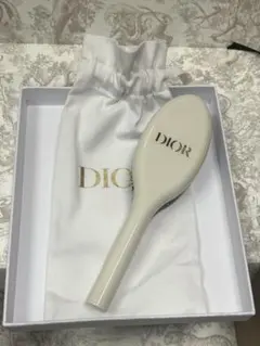 Dior ディオール ヘアブラシ ノベルティ 巾着袋付きのサムネイル