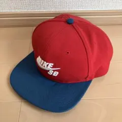 ★ナイキエスビー　NIKE SB キャップ　帽子　赤紺　ツバ折れ　レッド★