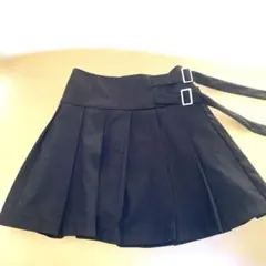 INGNI サイドベルトプリーツスカパン　ミニスカート　インパン付き　ブラック