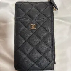 CHANEL ブラック キルティング フラグメントケース　ノベルティ